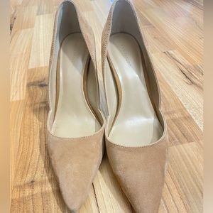 Ann Taylor classic azra heels nude suede